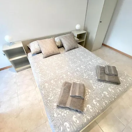 M's Residences Muzio Apartman